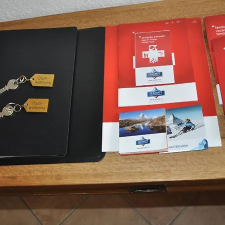 Z'wichjehues Apartment *